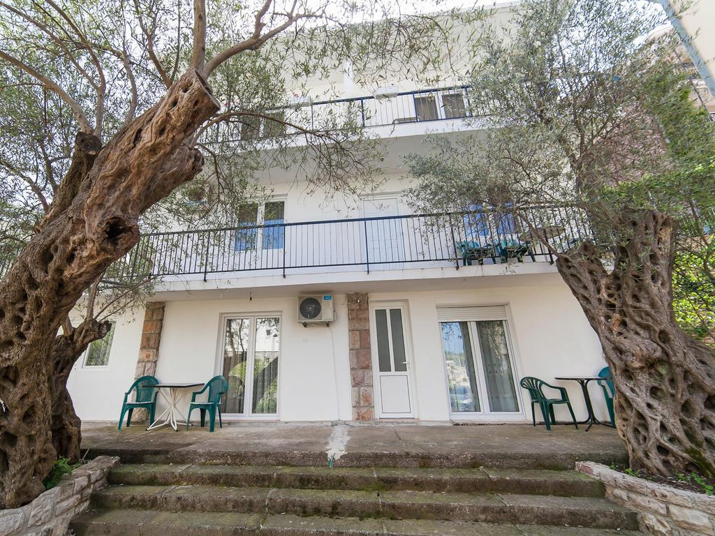 Hana Accommodation Ilha Sveti Stefan Exterior foto