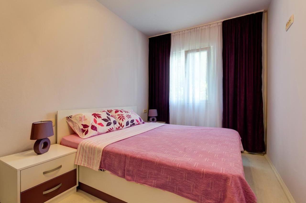 Hana Accommodation Ilha Sveti Stefan Exterior foto